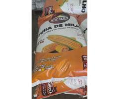 Fuba de milho amarelo e branco